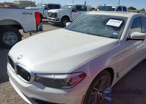 2019 BMW 530E Iperformance from USA, damaged, VIN WBAJA9C51KB393217